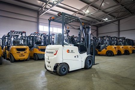  Электрический погрузчик GOODSENSE FB20Li 2,0т 3,0м литий 80в/150Ач Арт 734851 низкие цены 